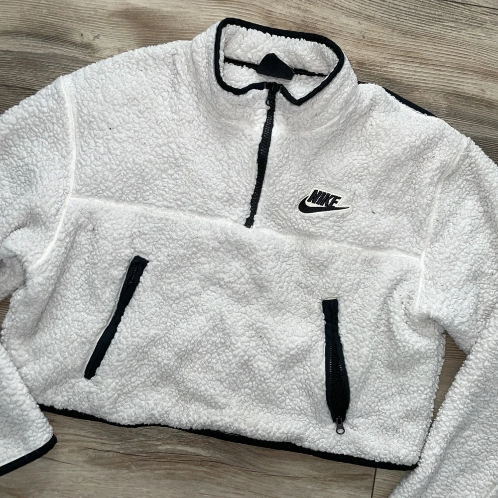 Nike Sportswear Sherpa Fleece Pullover Womens M White Half Zip Crop Gym
